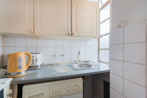 Photo 8- click for photo gallery